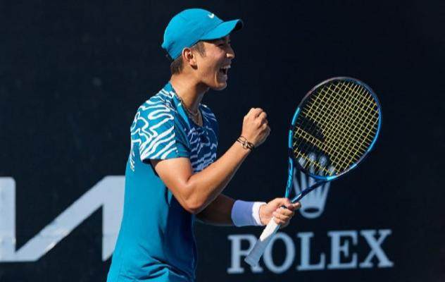 ewc电竞世界杯-商竣程澳网首胜创多项纪录 吴易昺五盘遭遇复仇