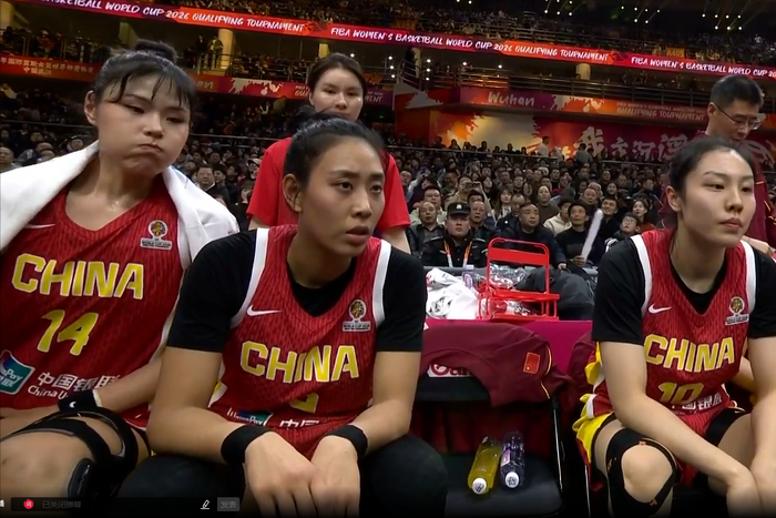 电竞世界杯-中国女篮：王思雨14分末节致胜，韩旭5中5，杨舒予成助攻王|李月汝|切霍娃|陈玉婕|张子宇|捷克女篮_新浪体育_新浪新闻