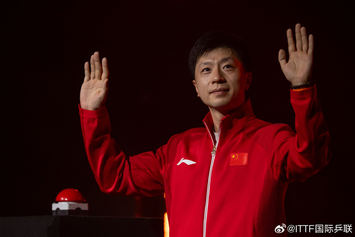 ewc电竞世界杯-马龙亮相伦敦世乒赛男团半决赛|奥运冠军|团体赛|法国|中国|世界冠军_新浪体育_新浪新闻